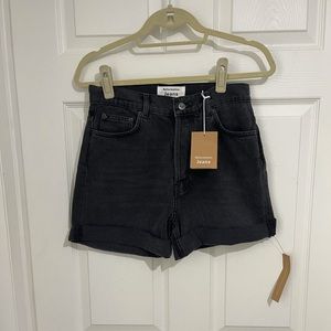 Reformation Max Mid Rise Relaxed Short